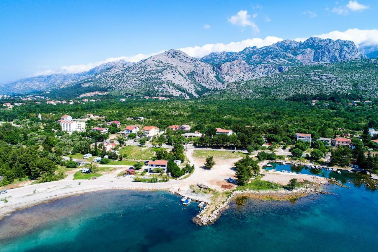 Apartmani I Sobe Dinko Starigrad Paklenica Buitenkant foto